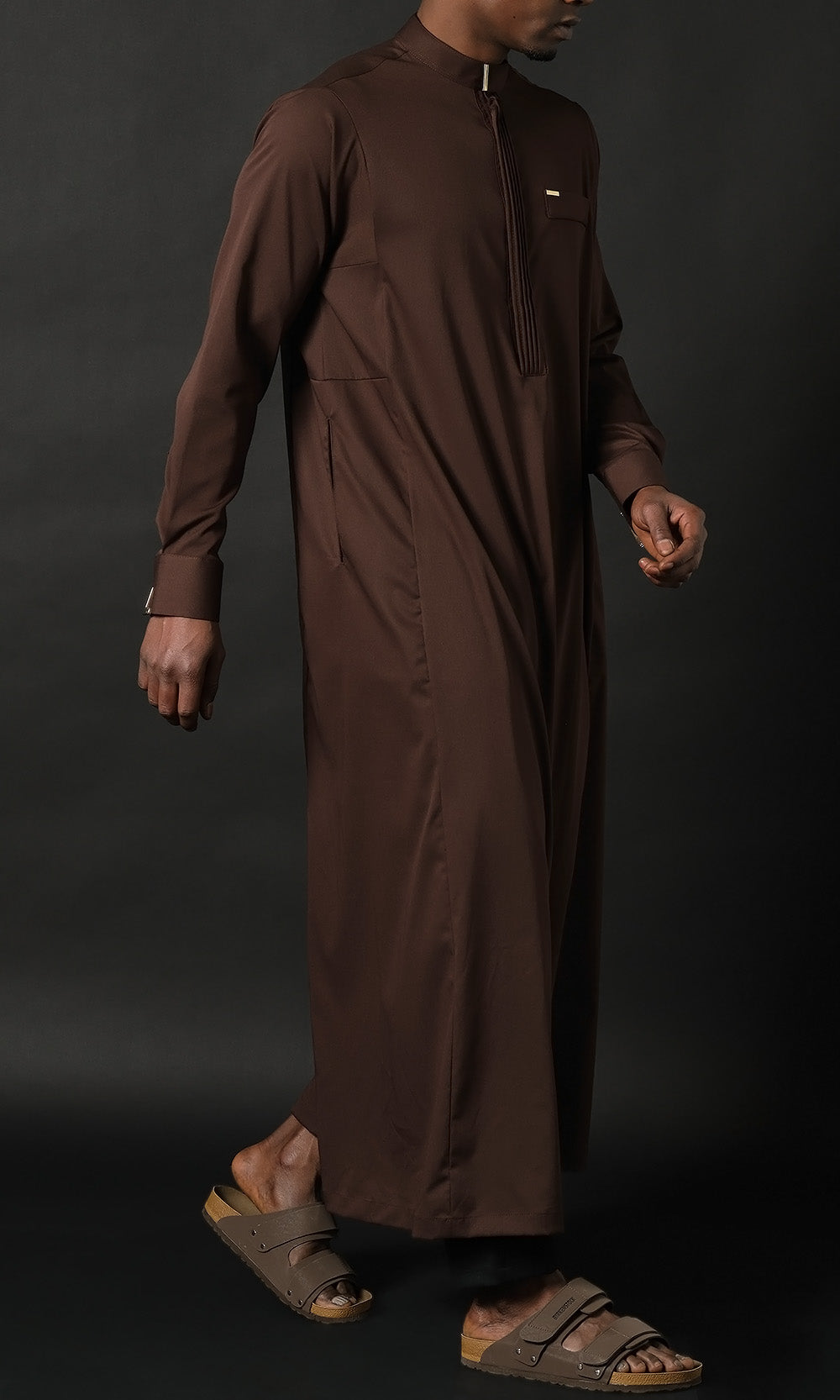 QL Qamis Bey in Coffee
