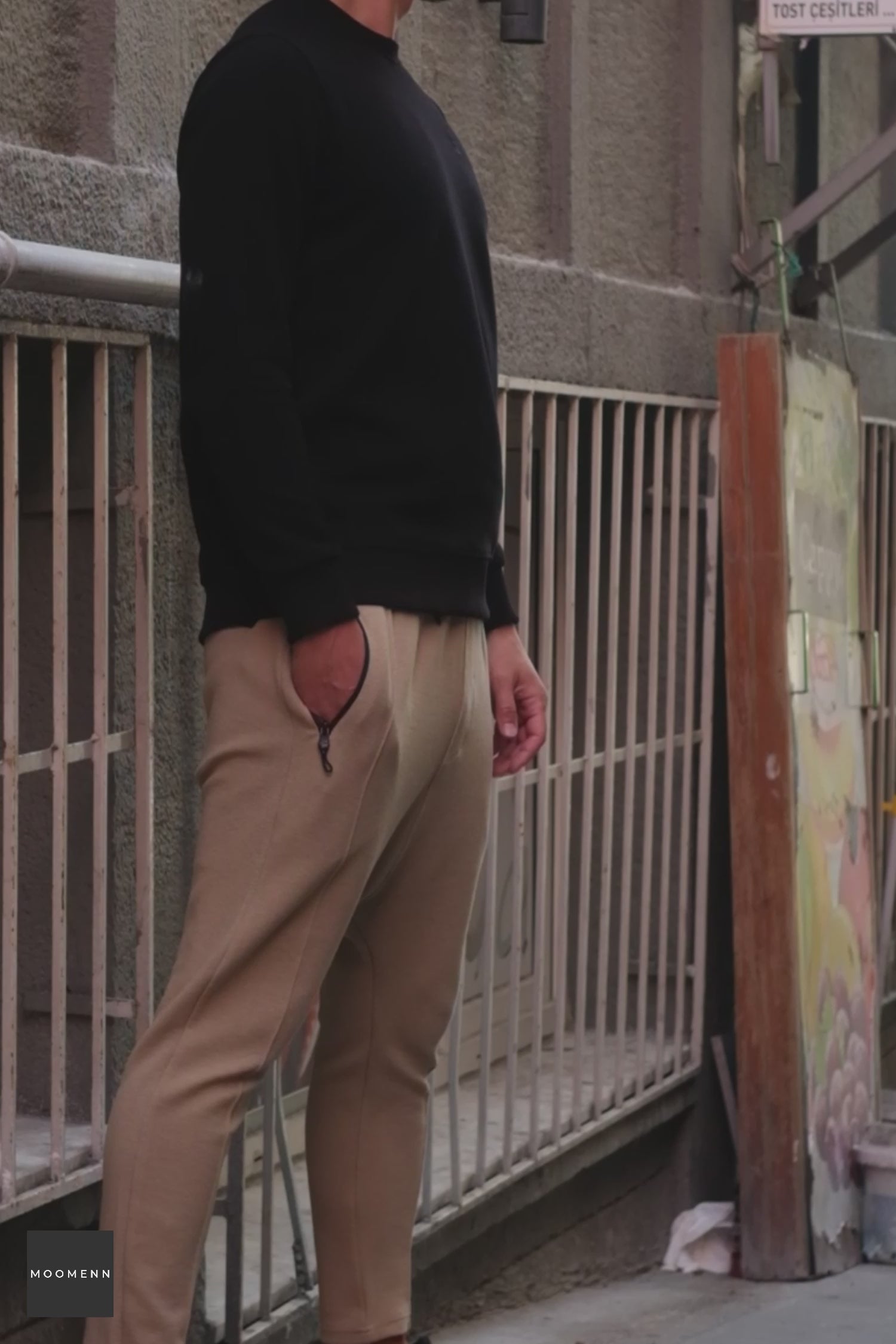 Load video: QL Round Collar Longline Sweatshirt in Black